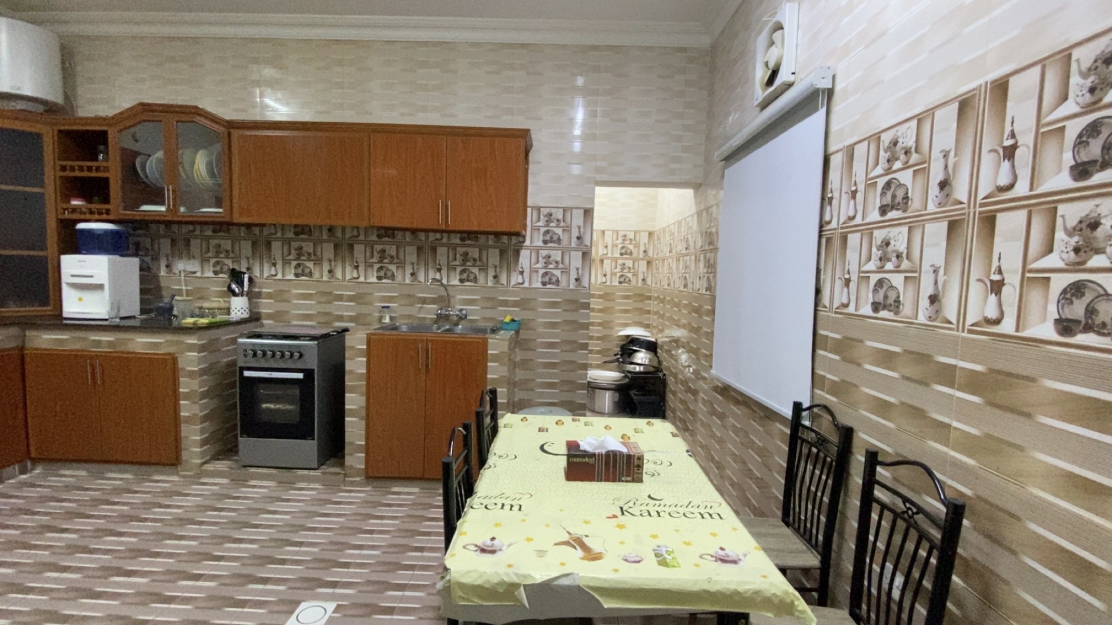 مطبخ مجهز